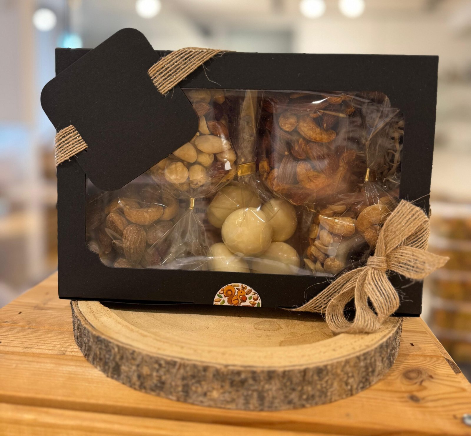 Erbeertraum Geschenkbox - Erdbeertraum (weißer Schokolade) – Bild 1