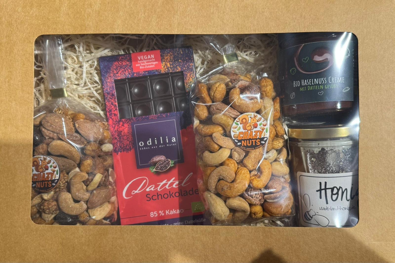 neu box Frühlingsbox „Süß & Herzhaft“ – natürlich genießen – Bild 1